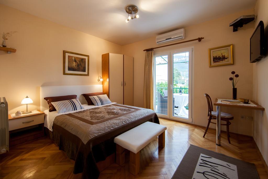 Villa Kamenica Комижа Номер фото