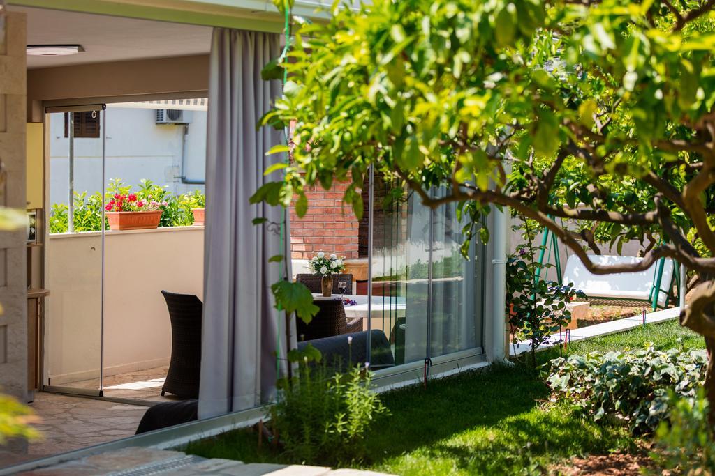 Villa Kamenica Комижа Экстерьер фото